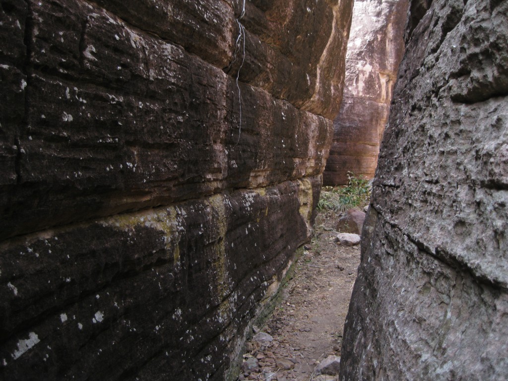 One of the many chasms on Injalak Hill