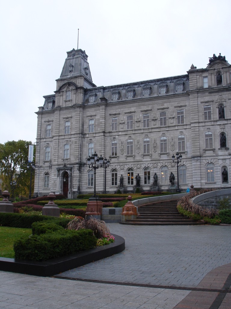 Hôtel de Ville - City Hall